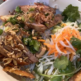 V3. Grilled Chicken Vermicelli Bowl - Bn G Nng