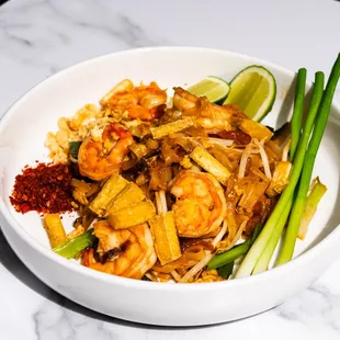 Pad Thai with shrimp