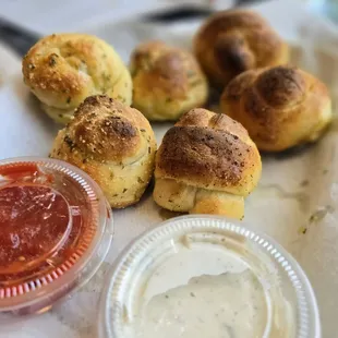 Garlic and Lemon Pepper Dough Knots aka Deez Knots!
