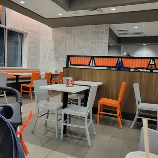 Cold metal chairs - wear jeans or pants or you'll be cold!