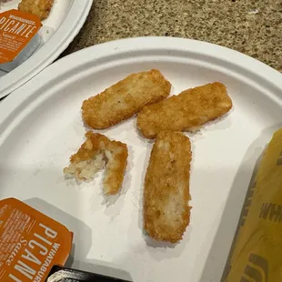 let&apos;s see three and a quarter hashbrown stick when it&apos;s suppose to be four!