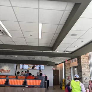 the inside of a fast food restaurant