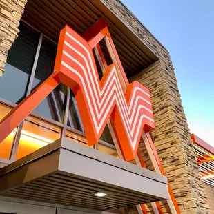 the front of a walmart store