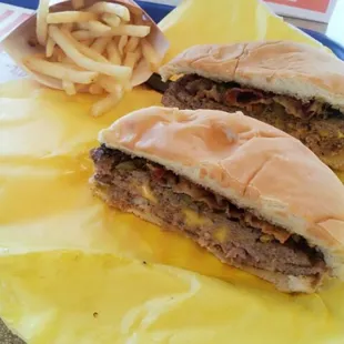 Green Chili Burger