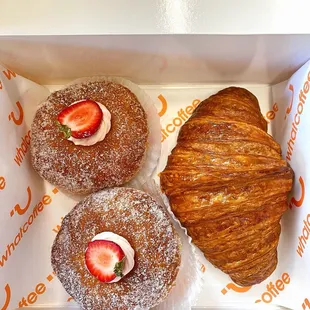 donuts, dough desserts, food