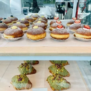 food, dough desserts, donuts