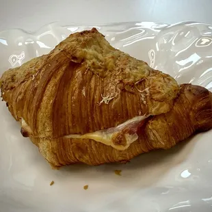 Croque Monsieur Croissant