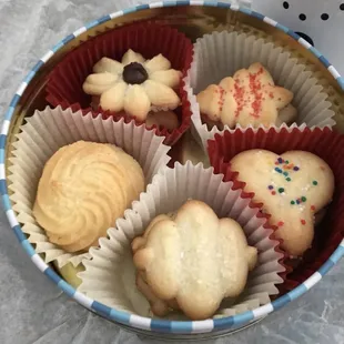 Holiday vegan cookies