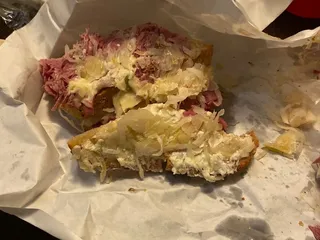 Lou's Deli