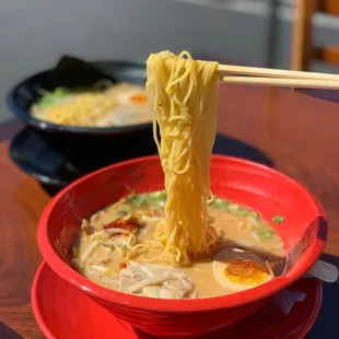 ramen and noodles, food