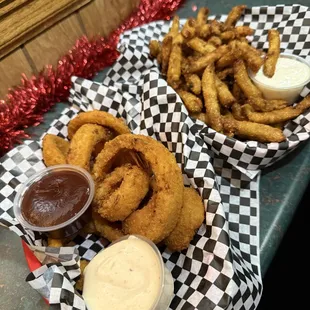 Onion Rings &amp; Fried Pickles