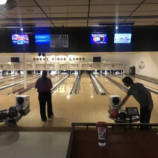 Small alley, but tons of fun!