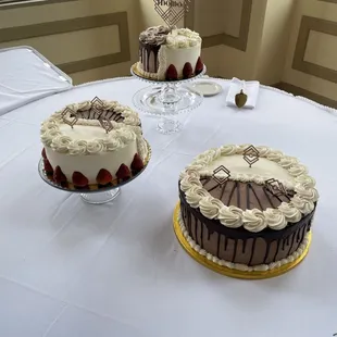 Wheatfields Black and White cake. Half Strawberry wedding cake and half Karen&apos;s Oooolala cake.