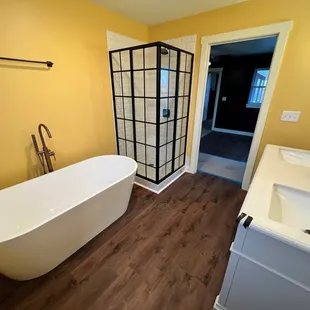 Master Bath finish for new home!