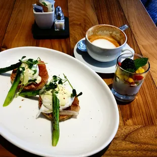Eggs Benedict