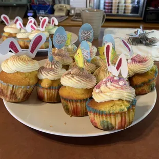 Seasonal cupcakes