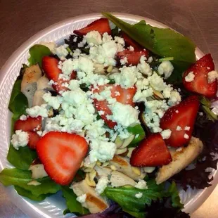 Grilled Chicken Strawberry Salad