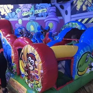 Bounce House *Tiny Tots*