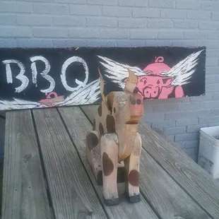 Flying pig BBQ