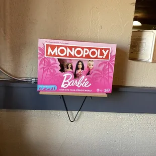 decor in dining area