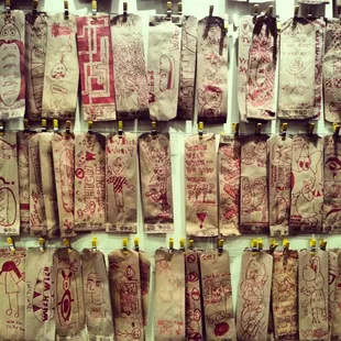 Wall o sandwich lunch bags.