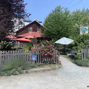 Front Entrance to Whidbey Donuts