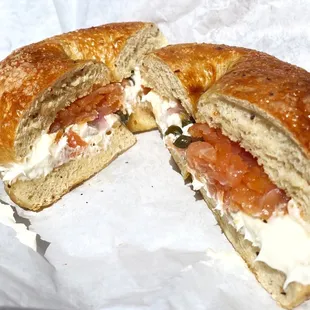 Lox sandwich (&quot;Saul&quot; &amp; Pepper bagel).