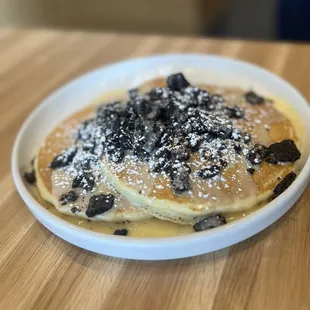 Oreo Cookie Pancakes