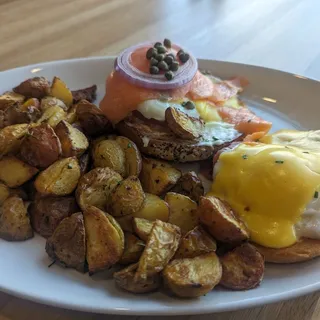 Smoked Salmon Benny