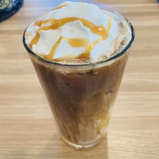Iced Caramel Macchiato