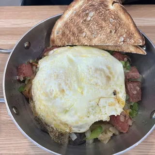 Corned Beef Hash & Eggs