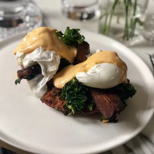 Eggs Benedict