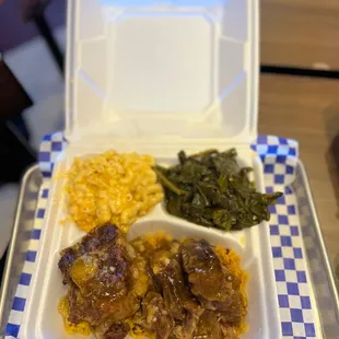 1 lb. Oxtails Platter with Mac &amp; greens