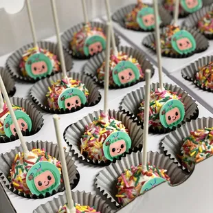 Cocomelon Cakepops