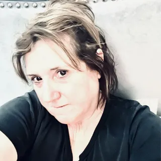 Rachelle L.