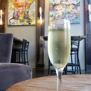 Blanc de Blanc on HH $6