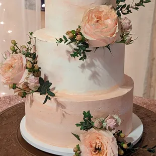 Buttercream "marble" cake.