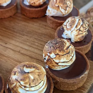 Mini S'mores Tarts!