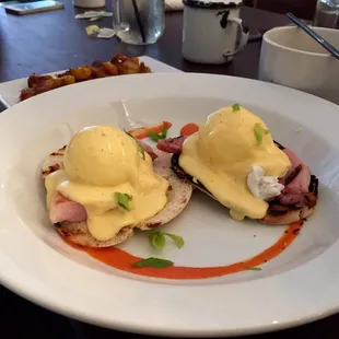 Eggs Benedict