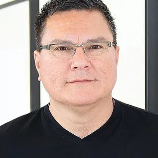 Simon S.