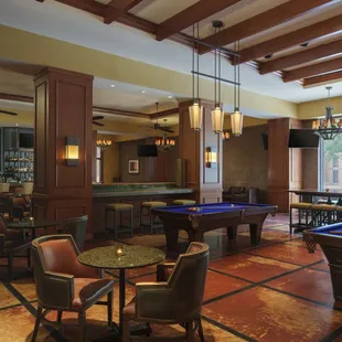 Interior to Whiskey &amp; Rye