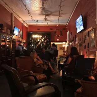 Great place and great bartenders!