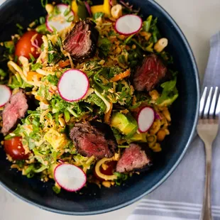 thai steak and noodle salad