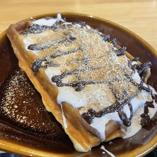 S'mores waffle