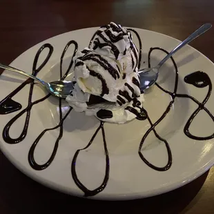 Brownie Sundae