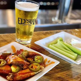 chicken wings and celery