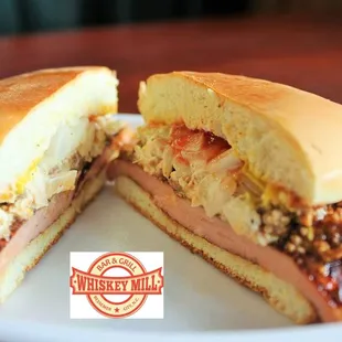 a sandwich cut in half