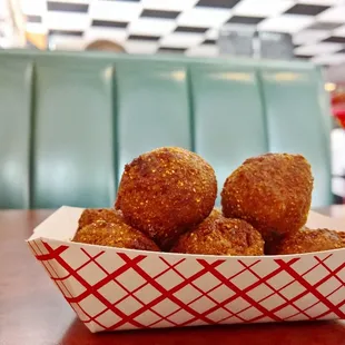 hushpuppies