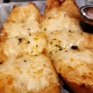 Cheesy bread