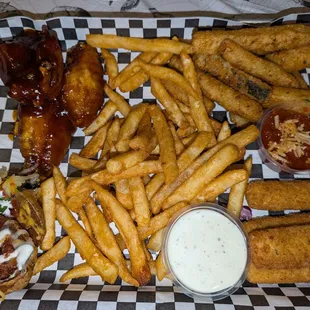 Appetizer sampler